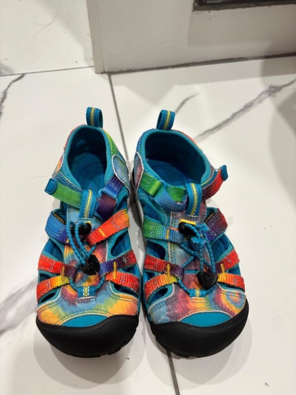 Keen Kids Seacamp II CNX Tie Dye Sandals – Big Kid / Youth Size 1 – EUC